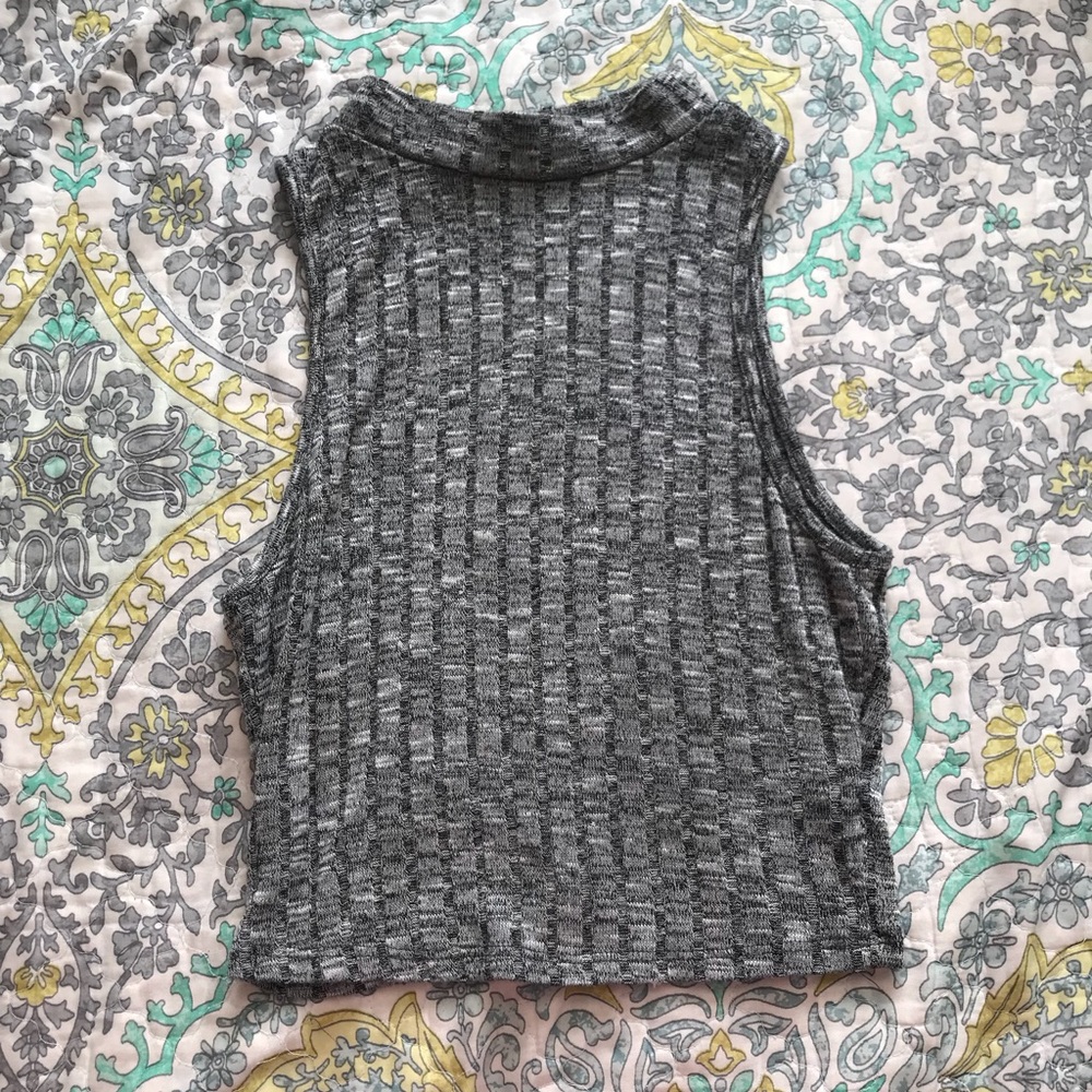 Gray crop top